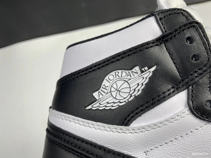 One Kick Black 1 (2014) White Air Retro 555088-010 Jordan 0725